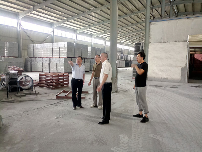 柘城總商會(huì)、住建部發(fā)展科技中心、中國(guó)建材研究總院專家及領(lǐng)導(dǎo)人蒞臨考察-2-20230905081138